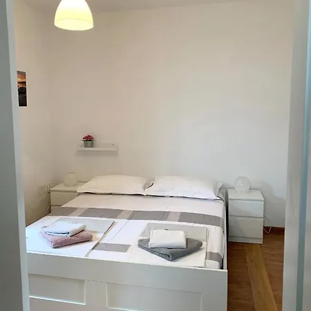 Cvijet Mora Apartment *