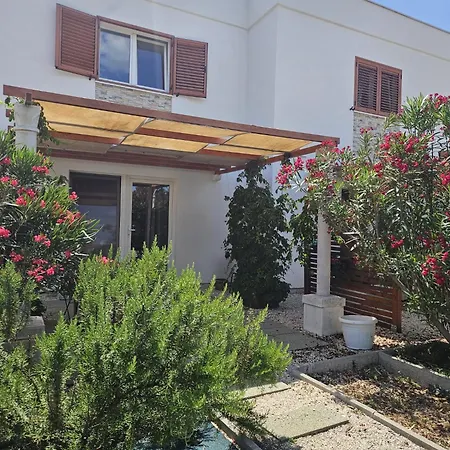 Apartment Cvijet Mora *