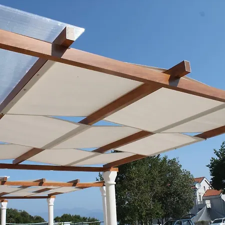 Apartment Cvijet Mora Sreser